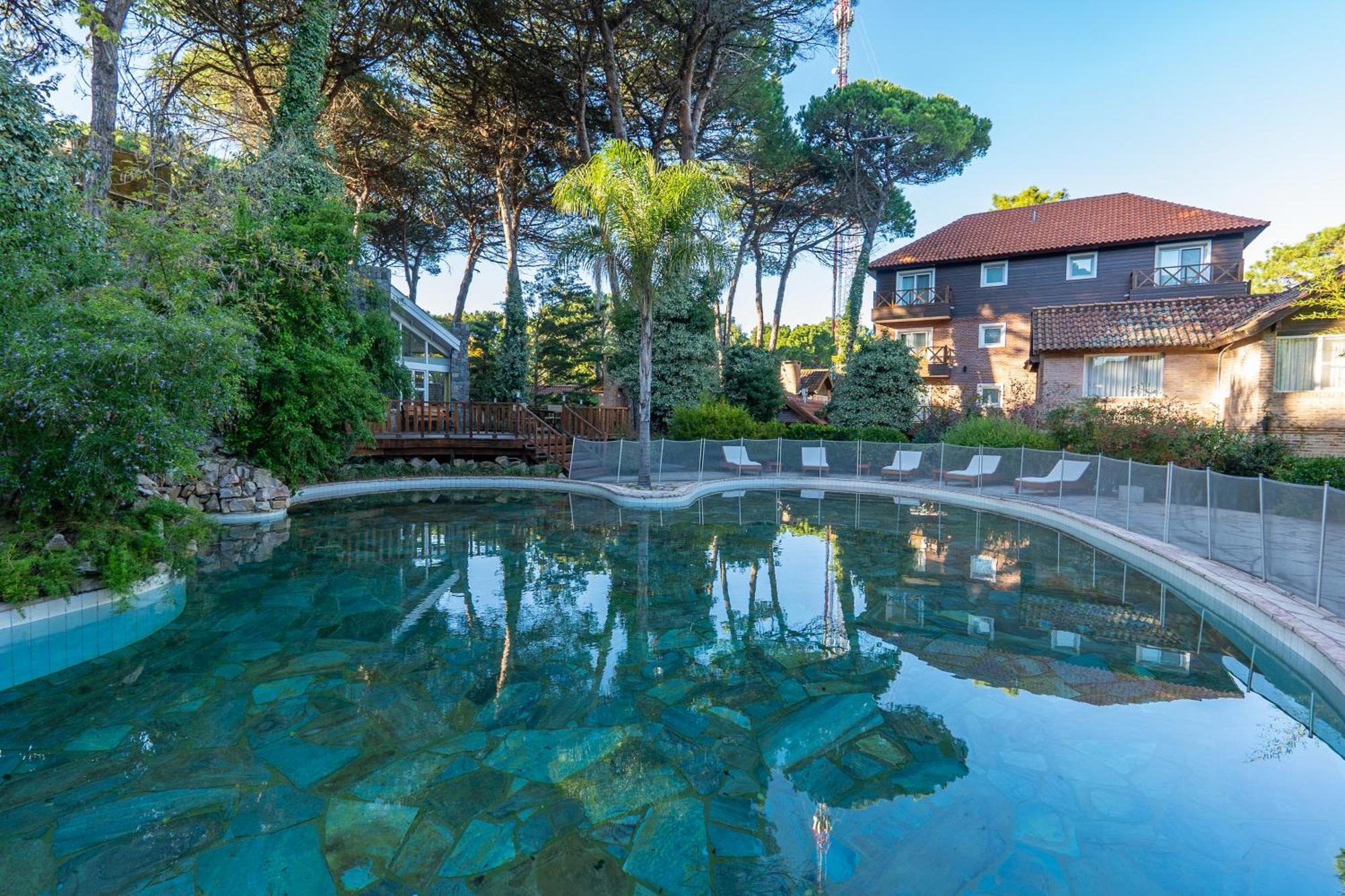Hotel Village Apart & Spa