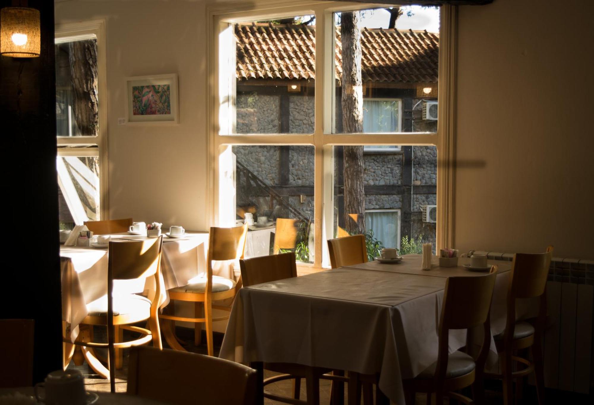 Village Apart & Spa Hotel Carilo
